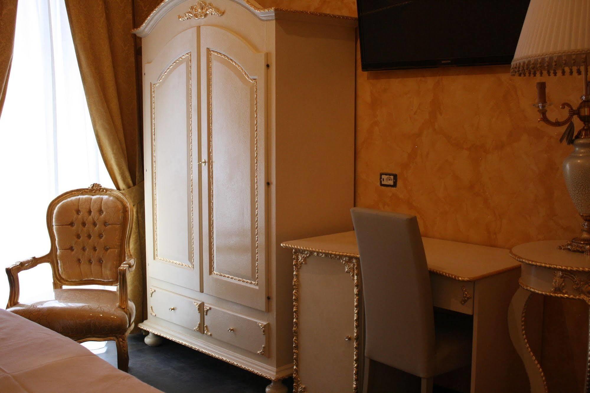Pope'S Suites Roma Exterior foto